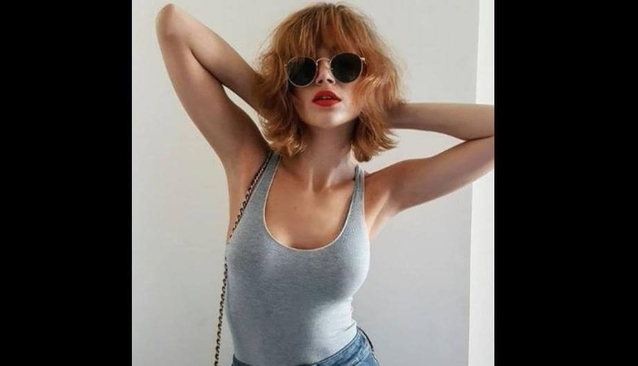 Úrsula Corberó Hot Photos armpits